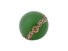 RUSSIAN 56 GOLD DIAMONDS AND JADE EGG PENDANT