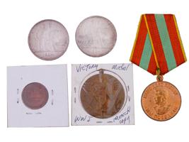 COLLECTION OF RUSSIAN EUROPEAN MEDALS AND COINS
