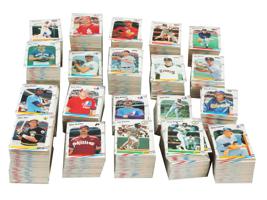 LARGE COLLECTION OF 1988 FLEER BASEBALL CARDS