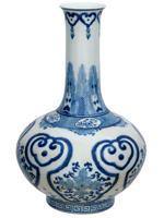 CHINESE HAND ENAMEL BLUE AND WHITE PORCELAIN VASE