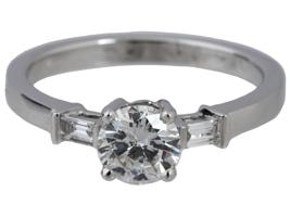 VINTAGE 18K WHITE GOLD DIAMONDS ENGAGEMENT RING