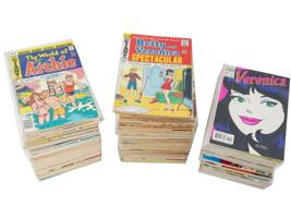 LARGE COLLECTION OF ARCHIE ILLUSTRATION COMICS BOOKS