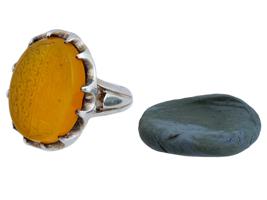 ISLAMIC SILVER CARNELIAN STONE INTAGLIO SEAL RING