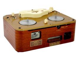 VINTAGE NORWEGIAN TANDBERG REEL TAPE RECORDER