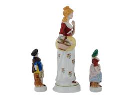 PORCELAIN FIGURINES F OCCUPIED JAPAN 1945 TO 1952