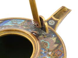 ANTIQUE JAPANESE MEIJI KYOTO SCHOOL CLOISONNE TEAPOT