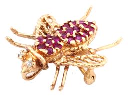 VINTAGE 14K GOLD BEE JEWELRY BROOCH WITH RUBIES