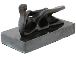 RECLINING FIGURE BRONZE SCULPTURE BY HENRY MOORE