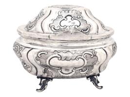 ANTIQUE RUSSIAN 18TH C ROCOCO SILVER BONBONNIERE