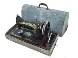 MID CENT SURJIT SEWING MACHINE WITH CARRYING CASE