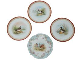 LOT OF FOUR DECORATIVE FRENCH LIMOGES PLATES