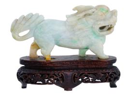 CHINESE HAND CARVED JADE STONE FIGURE OF FOO DOG