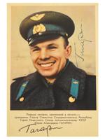 SOVIET ERA ASTRONAUT YURI GAGARIN PHOTO CARD SIGNED