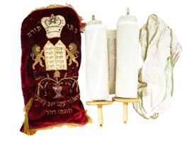 ANTIQUE JUDAICA TORAH SCROLL OF RUSSIAN ORIGIN