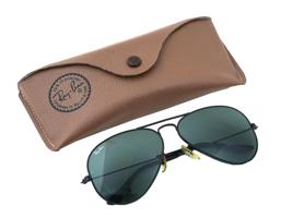 VINTAGE RAY BAN MENS AVIATOR SUNGLASSES WITH CASE