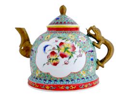 LARGE CHINESE FAMILE ROSE DRAGON PORCELAIN TEA POT