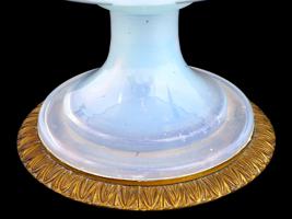 ANTIQUE FRENCH BRONZE ORMULU MOUNTED OPALINE TAZZA