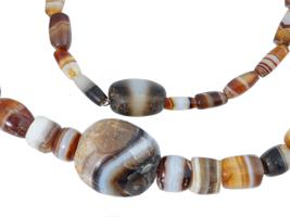 COLLECTION OF ANCIENT ROMAN PARTHIAN AGATE BEADS