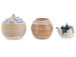 GROUP OF CHINESE QING DYNASTY POTTERY TEA POTS