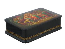 RUSSIAN FEDOSKINO LACQUERED WOODEN BOX W PAINTING