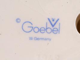 GERMAN PORCELAIN HUMMEL FIGURINE BY GOEBEL 1970S