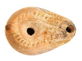 ANCIENT ROMAN EMPIRE UNGLAZED TERRACOTTA OIL LAMP