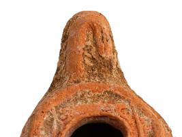 ANCIENT ROMAN EMPIRE UNGLAZED TERRACOTTA OIL LAMP