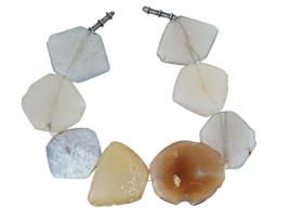 ANTIQUE CHALCEDONY STONE BEADED NECKLACE