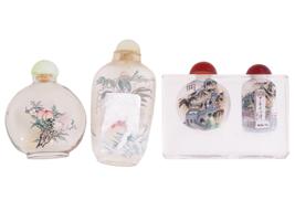 VINTAGE CHINESE REVERSE HAND PAINTED SNUFF BOTTLES