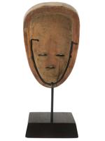 CENTRAL AFRICAN GABON VUVI PEOPLE WHITE FACE MASK