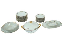 GERMAN SHUMANNN ARZBERG PORCELAIN TABLEWARE SET