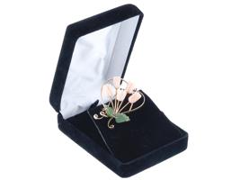 18K GOLD BROOCH W ANGEL SKIN CORAL JADE FLOWERS