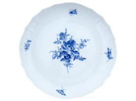 ANTIQUE GERMAN MEISSEN BLUE WHITE PORCELAIN PLATE