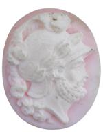 ANTIQUE CORAL CAMEO WITH FRENCH SOLDIER PORTRAIT