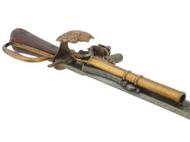 EUROPEAN COMBINED HUNTING DAGGER AND FLINTLOCK PISTOL