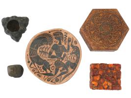 VINTAGE ORINETAL TRINKET BOXES AND INCENSE BURNERS