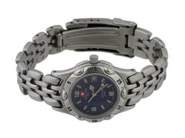 VICTORINOX SWISS ARMY DHC STAINLESS STEEL WRISTWATCH