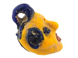 ANCIENT PHOENICIAN MOZAIC GLASS HEAD PENDANT AMULET