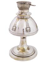 ANTIQUE VICTORIAN MANNER METAL KEROSENE LAMP