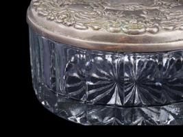 ANTIQUE ART NOUVEAU LADIES VANITY CUT CRYSTAL BOXES