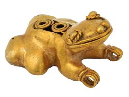 ANCIENT PRE COLUMBIAN TAIRONA TUMBAGA FROG FIGURE