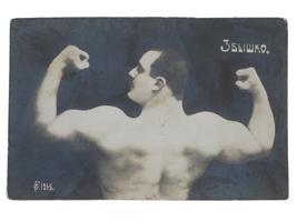 ANTIQUE RUSSIAN PORTRAIT PHOTO OF CHAMPION WRESTLER