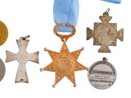 VINTAGE SOUTH AMERICAN RELIGIOUS MEDALS AND COIN