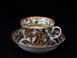 ANTIQUE CHINESE CANTON EXPORT PORCELAIN TABLEWARE