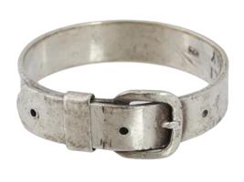 ITALIAN 925 STERLING SILVER BELT RING BY GUCCI