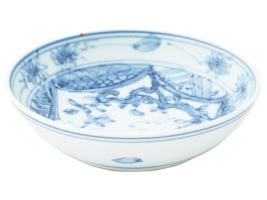 ANTIQUE CHINESE MING BLUE AND WHITE PORCELAIN BOWL