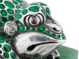 RUSSIAN 88 SILVER CHAMPLEVE ENAMEL NEPHRITE TOAD