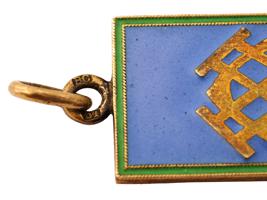 RUSSIAN GILT SILVER ENAMEL MILITARY SIGN PENDANT