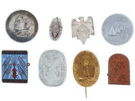 COLLECTION OF WWII NAZI GERMAN HITLER YOUTH BADGES