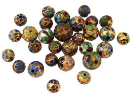 LARGE COLLECTION OF CHINESE CLOISONNE ENAMEL BEADS